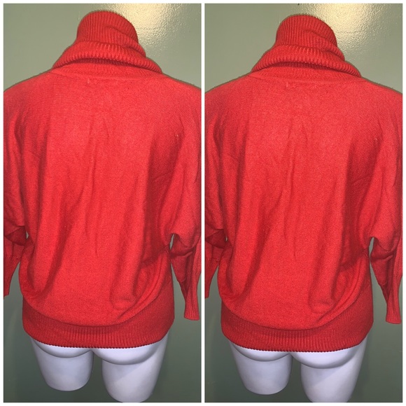 Top - Picture 2 of 4